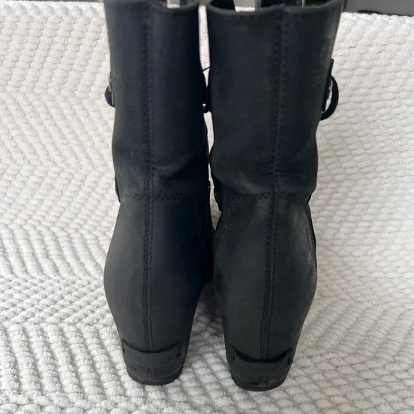 Sorel Black Women's Joan of Arctic - Picture 7 of 10